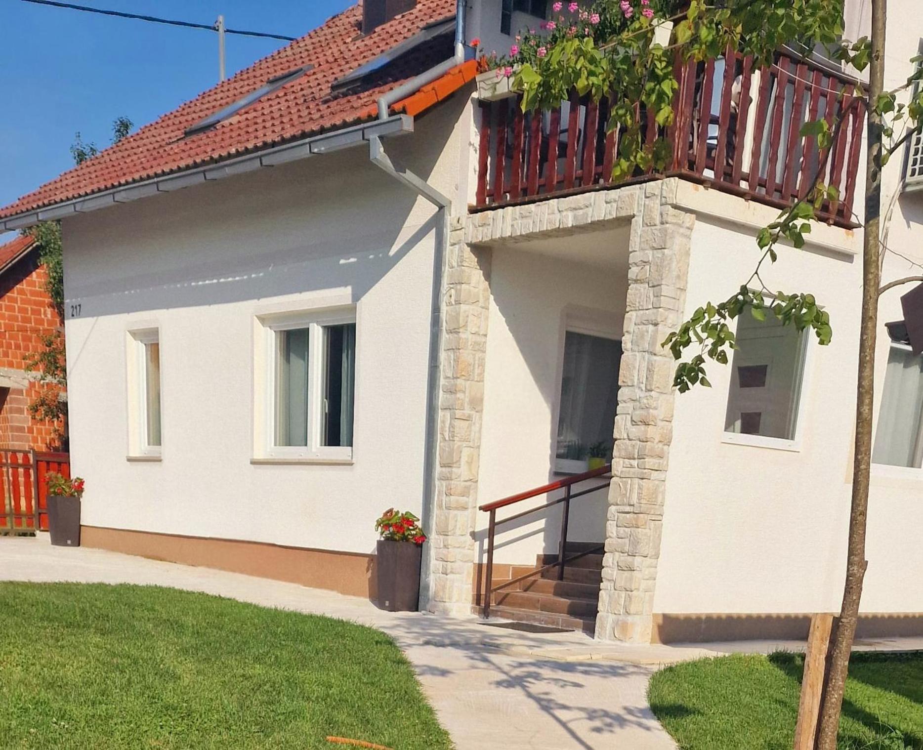 Apartments Anna & Mateo Rakovica Exterior photo